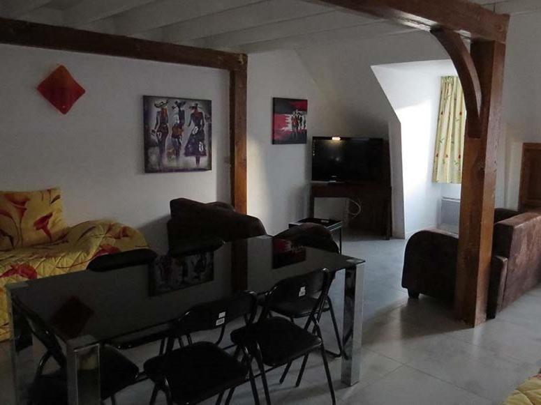 Aparthotel Francois 1Er - 16Eme ヴィトリー・ル・フランソワ 部屋 写真